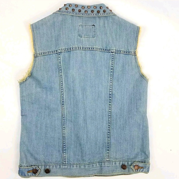 Rock & Republic Womens Jean Vest Jacket Sze M Guns - Picture 3 of 8